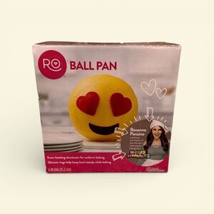 Wilton Rosanna Pansino 6” Ball Cake Pan Set w/ Silicone Rings – New Open Box